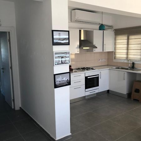 Reflex Apartment Spacious And Comfortable Nikosia Exterior foto