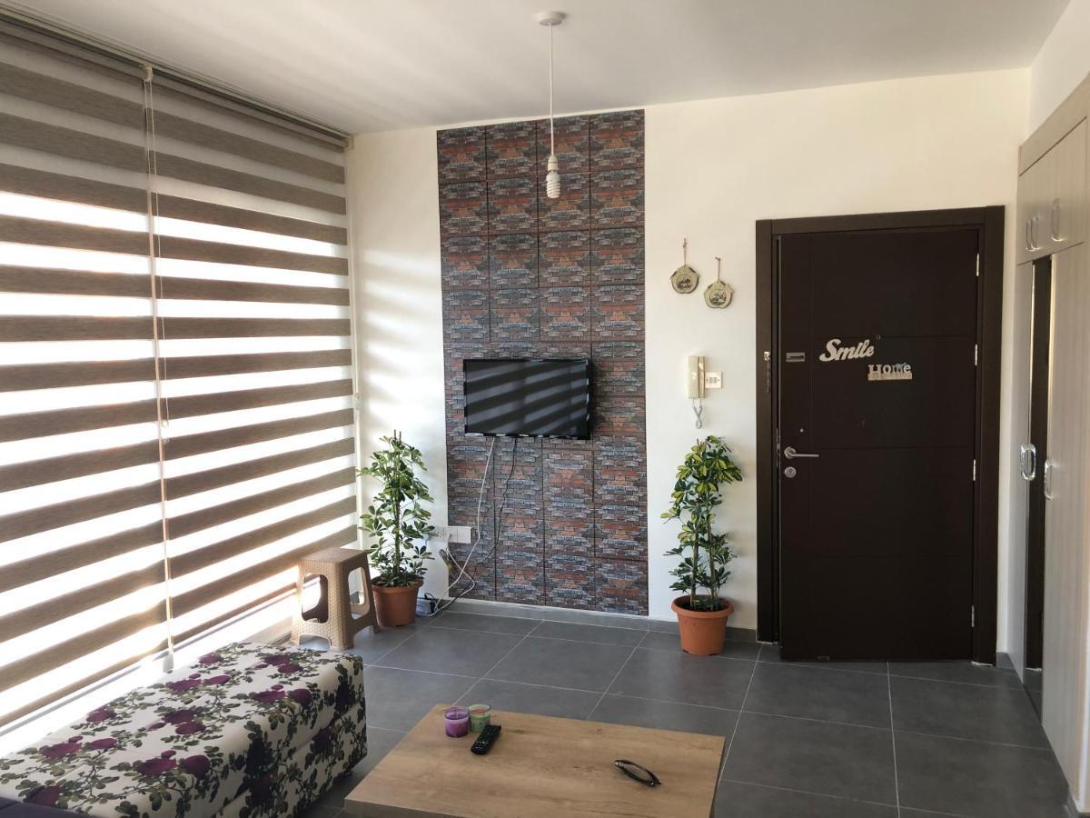 Reflex Apartment Spacious And Comfortable Nikosia Exterior foto