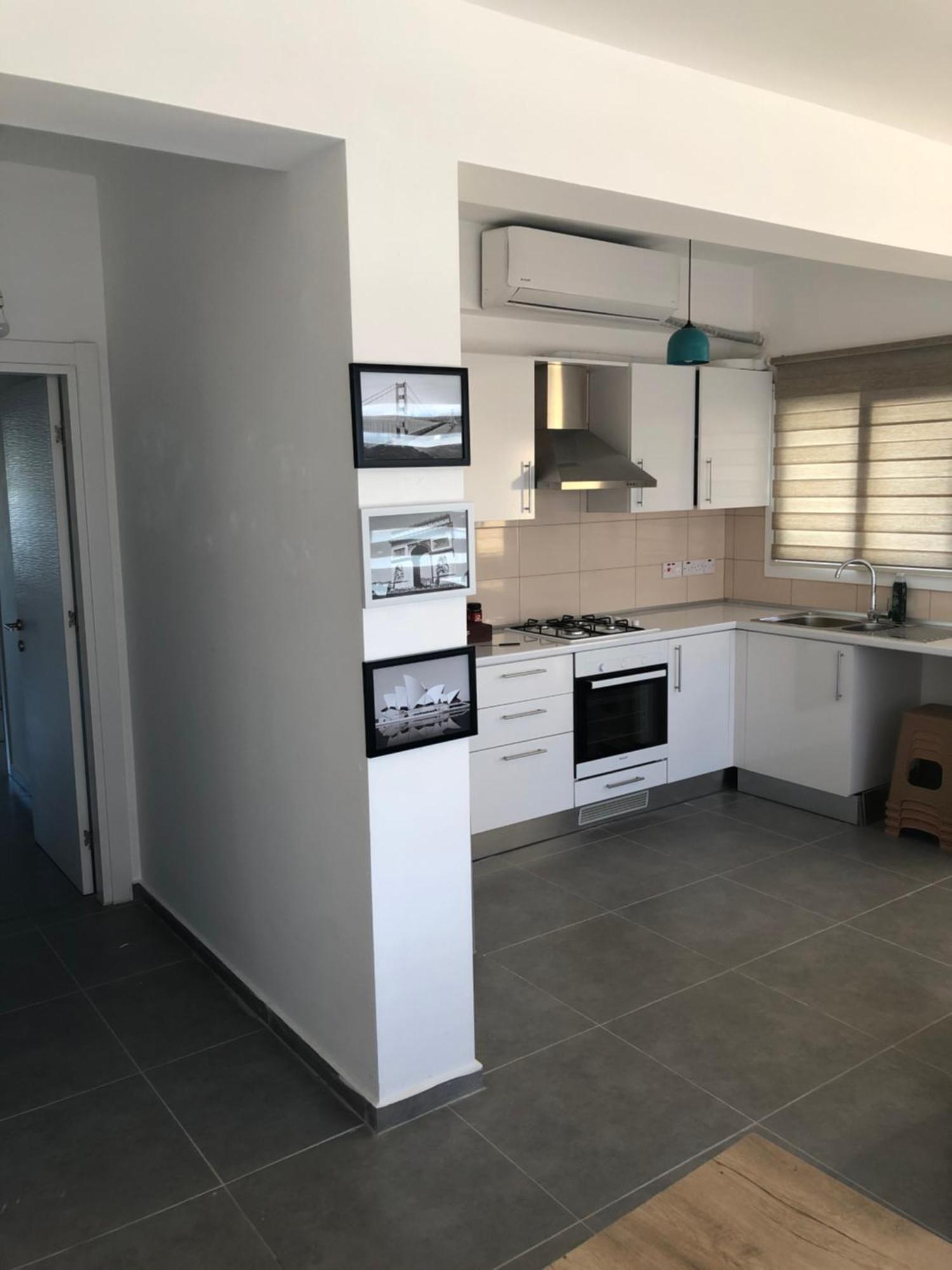 Reflex Apartment Spacious And Comfortable Nikosia Exterior foto