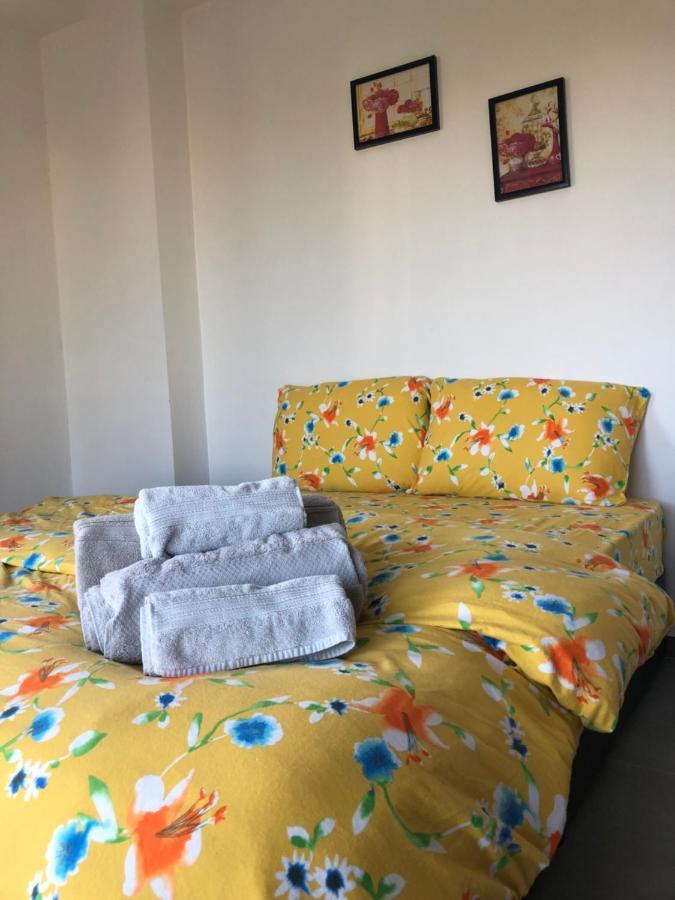 Reflex Apartment Spacious And Comfortable Nikosia Exterior foto